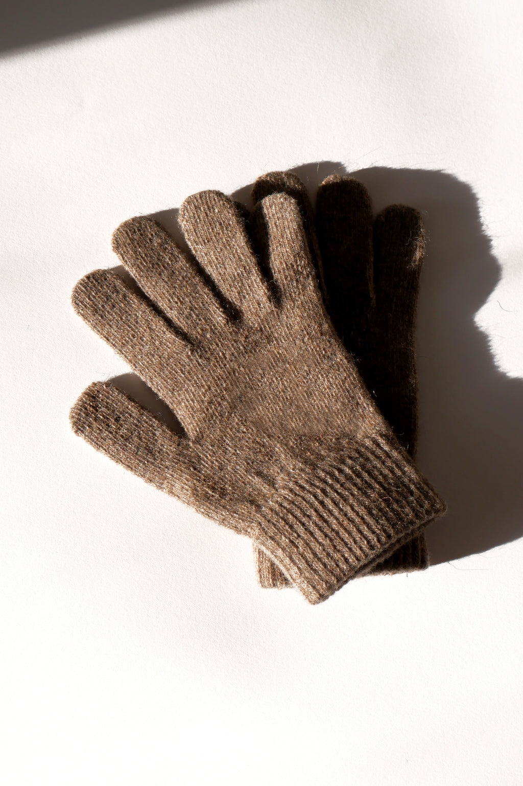 3D-Printed Wool Gloves - Taupe